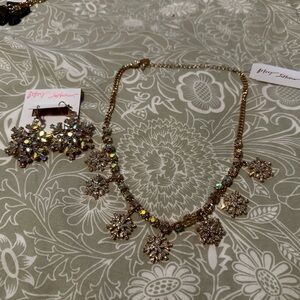 Betsey Johnson snowflake necklace and earring set